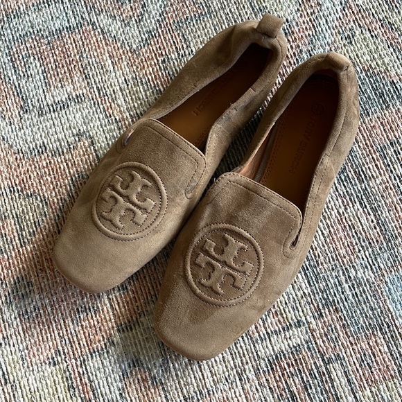 🆕 Tory Burch Leigh Logo Loafer - Picture 5 of 7